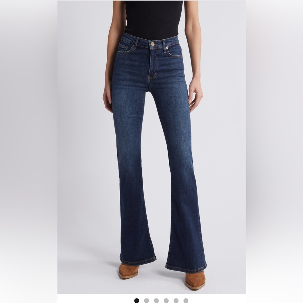 Frame Denim Le Easy Flare Light Blue Flare Jeans